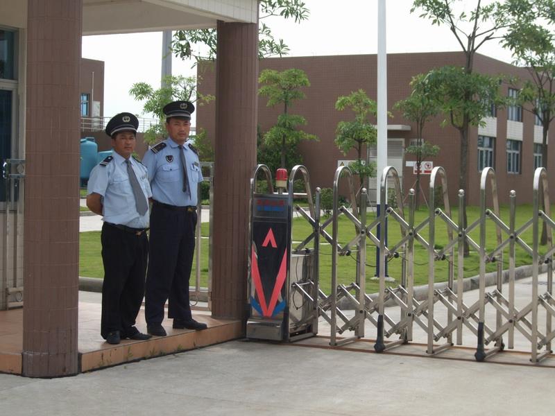 武漢深寶華保安公司安全服務很到位,杜絕了工廠內部監(jiān)守自盜的發(fā)生